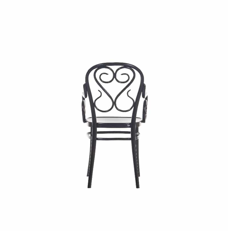 04 ARMCHAIR
