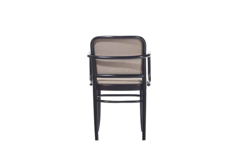 811 ARMCHAIR