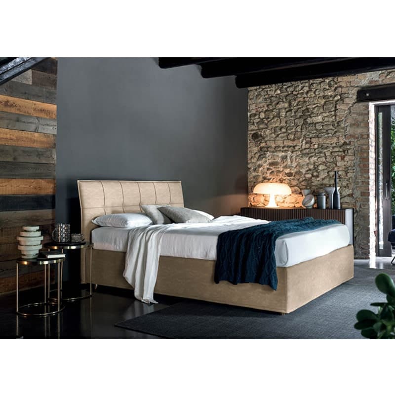Ambra — view 1
