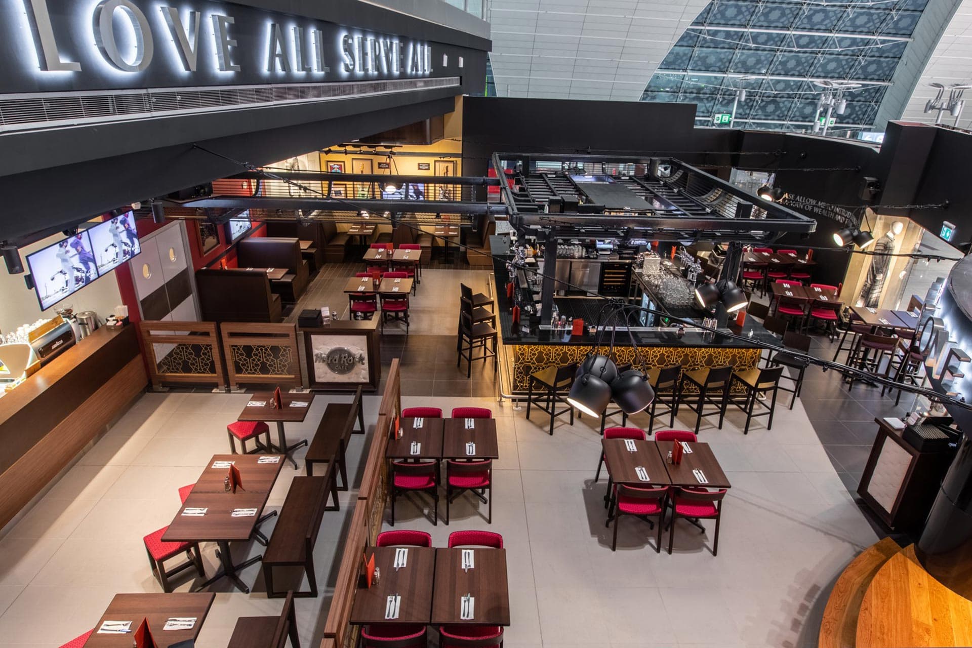 Hard Rock Cafe – Dubai Airport — photo 5