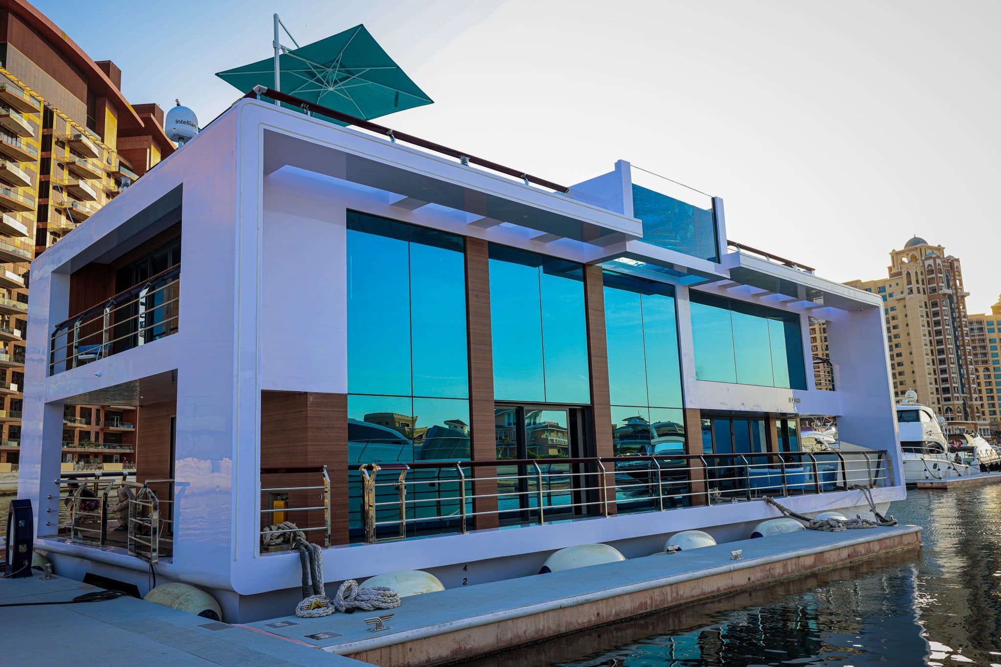 Kempinski Floating Villa — photo 4