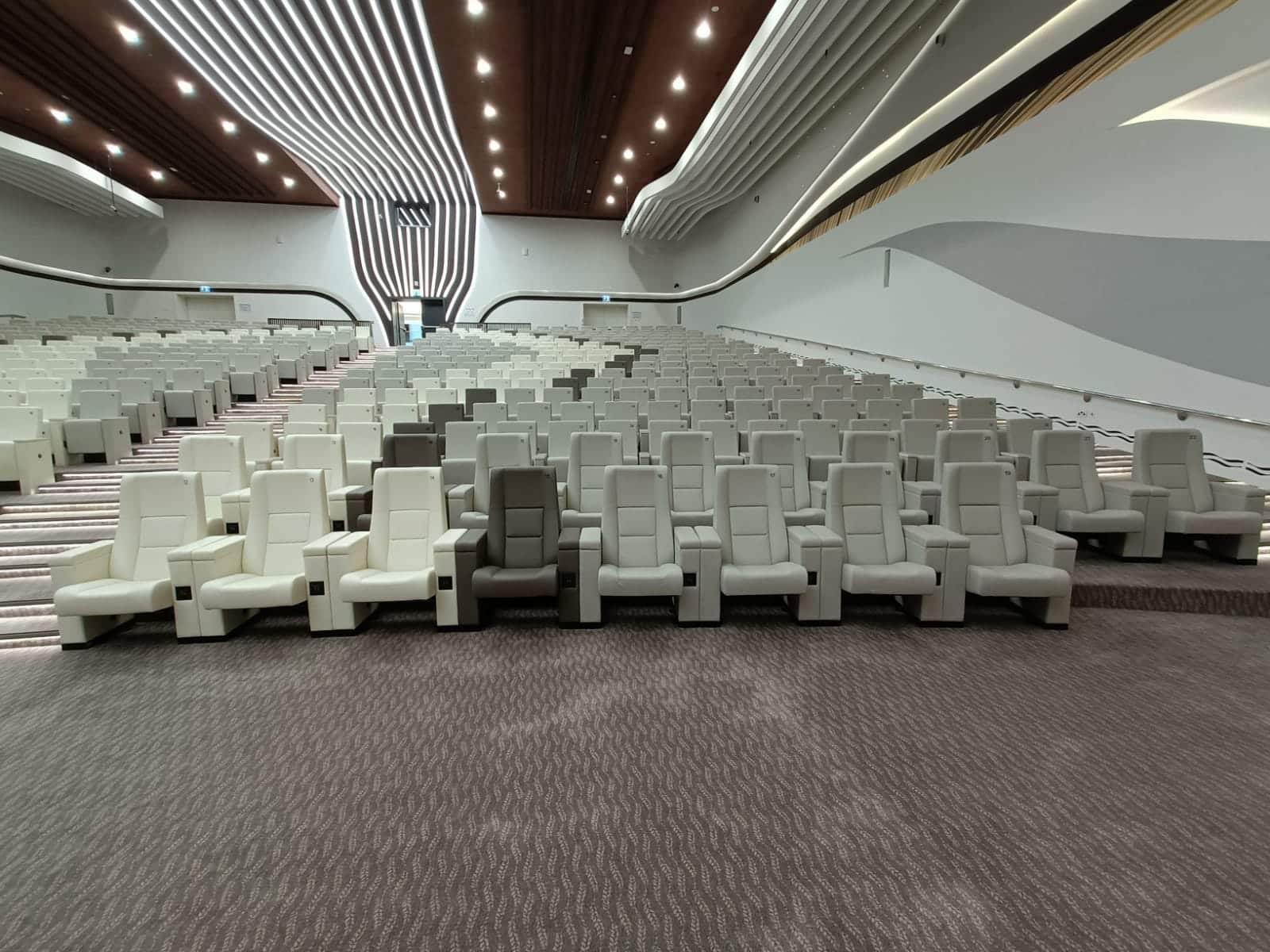 MBR LIBRARY — photo 2